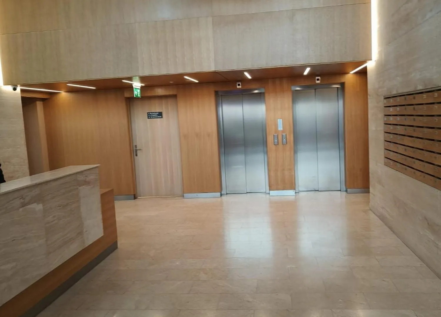 בוקרשט Cozy Apartment At Romexpo